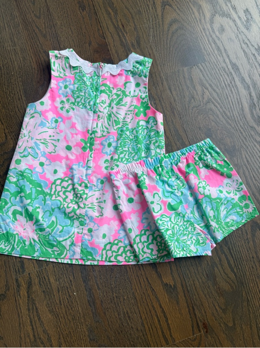 Lily Pulitzer Pink & Green Floral Two-Piece Set - Picture 3 of 3